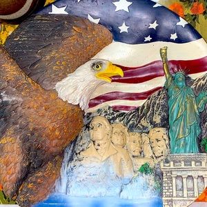 Patriotic decorative plate